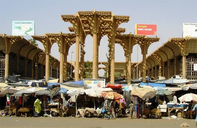 Grand-Marche-Niamey-Portail - Niger